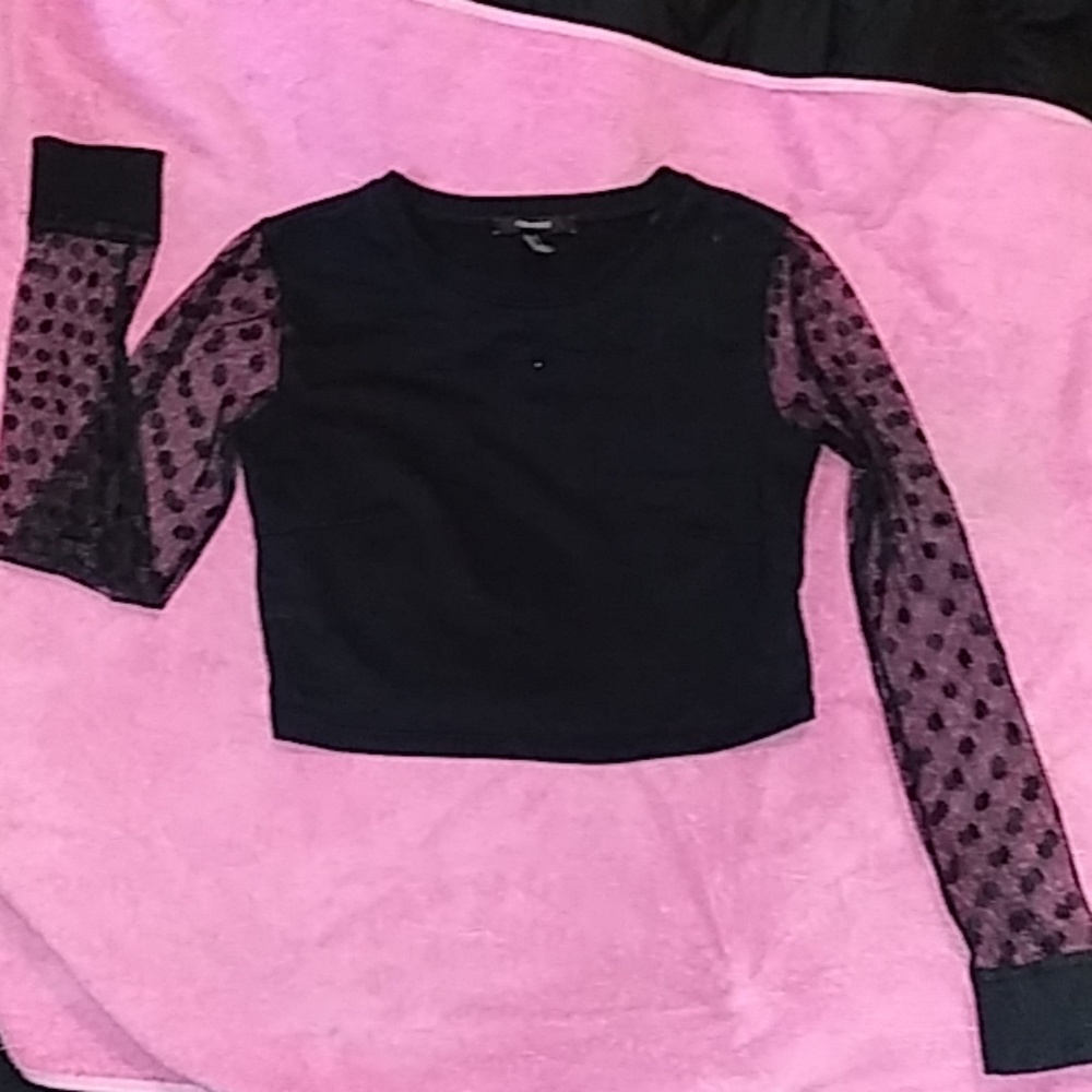 Cropped shirt